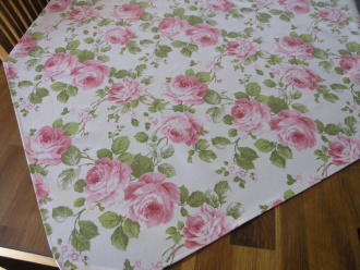 Mitteldecke, ca. 100x100 Rosen, Prinzess Rose